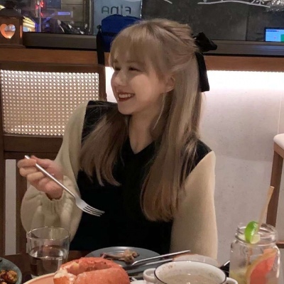 高清抖音最火又纯又欲的女生真人头像网图图片