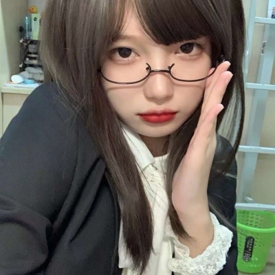 高清抖音最火又纯又欲的女生真人头像网图图片