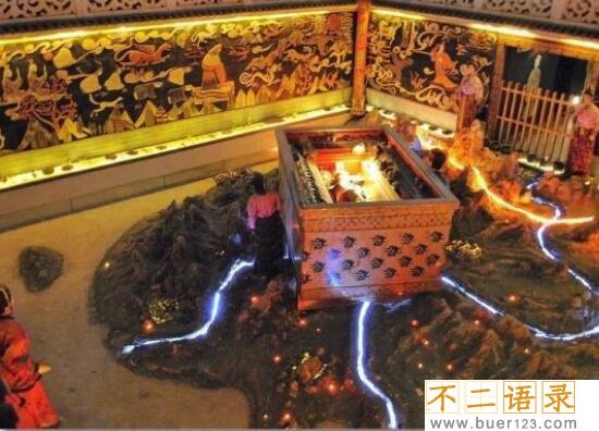 揭秘秦始皇陵墓15大惊天之谜，发掘43年无人敢开馆图片