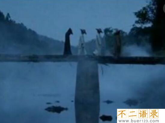 湘西赶尸之谜 湘西赶尸源自魔神蚩尤（人为背尸）图片