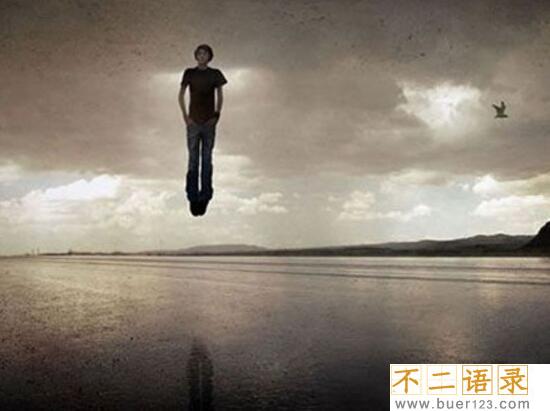 揭秘人体悬浮术之谜，不借助外力悬空身体(罕见超能力)图片