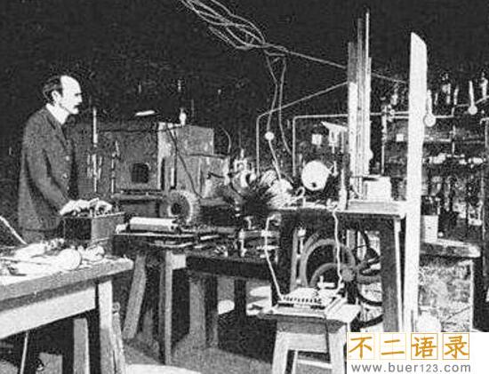 世界十大著名物理学家，爱因斯坦/牛顿最牛逼(贡献最大)图片