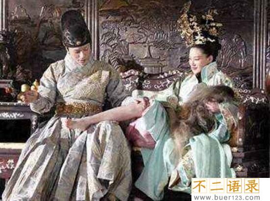 太监宫女对食什么意思，太监宫女搭伙解决性饥渴/性满足图片