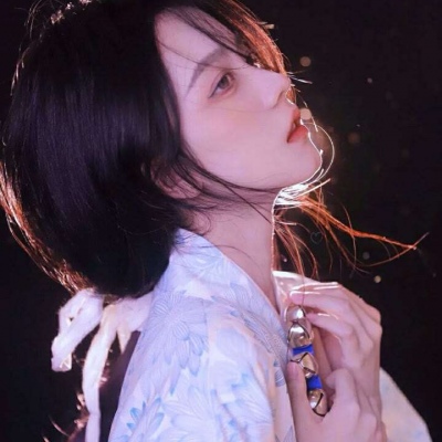 高清高冷的超级仙气唯美的女生头像图片