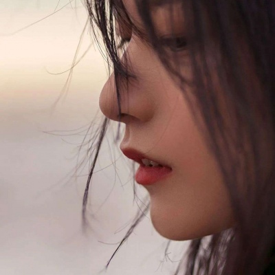 微信优质真人动漫活泼可爱女生头像白咲花图片