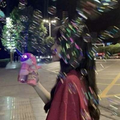 高清好看的头像红色喜庆超可爱的QQ动漫黑白头像女生图片