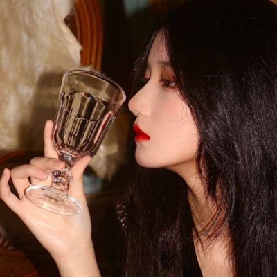 高清好看的朱砂痣萌系难过头像女生图片