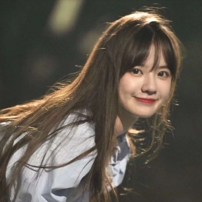 高清优质的2021闺蜜真人头像女生小女孩婚纱图片