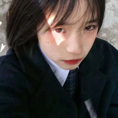 小红书头像好看的黑90后杀马特头像女生图片