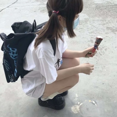 小红书头像好看的黑90后杀马特头像女生图片
