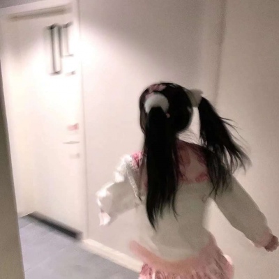 小红书头像好看的黑90后杀马特头像女生图片