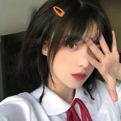 小红书头像好看的黑90后杀马特头像女生图片