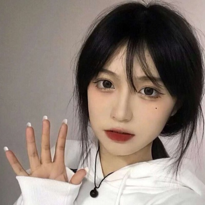 高清小红书的烟火的女生头像图片