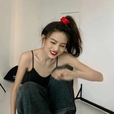 高清小红书很好看的火的照片头像女生图片