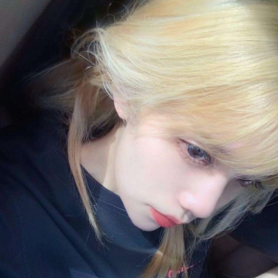 小红书单人头像小清新女生图片