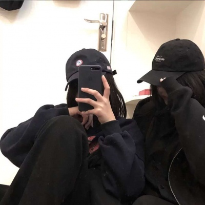 2021超酷博士卡通头像女生图片