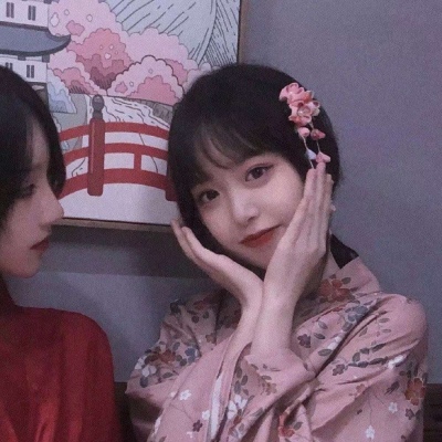 2021闺蜜黑暗霸气拽冷酷的女生头像图片