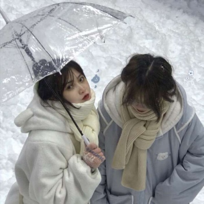 2021漂亮女生头像霸气型图片
