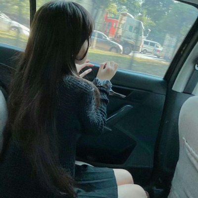 高清最火的2021流行背影头像女生头像背影数学公式闺蜜图片