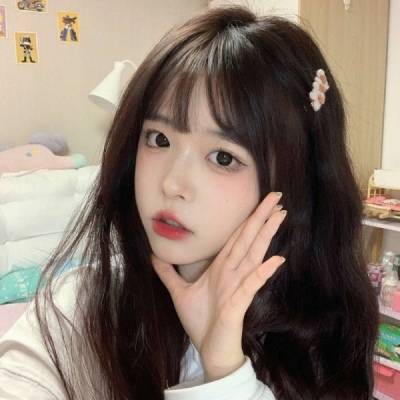 2021个性头像韩风运动系女生头像图片