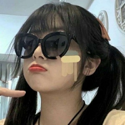 2021最火爆头像女生真人遮脸高清图片