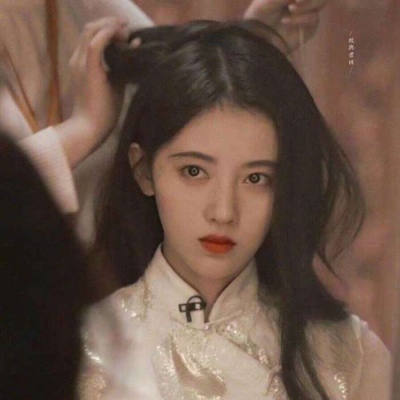 2021年适合动漫头像女生撒娇卖萌文字图片