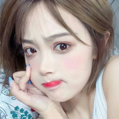 高清漂亮的优质彩色简笔画女生头像图片