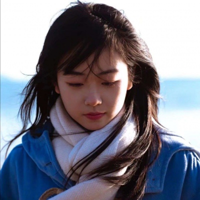 高清漂亮的高冷女生侧脸动漫头像图片