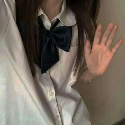 2021年真人qq头像女生悲伤霸气漫画图片