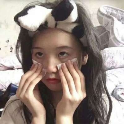 2021年真人qq头像女生悲伤霸气漫画图片