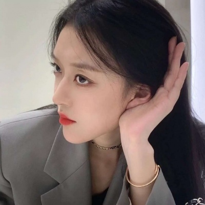 高清好看的2021年酷伤感个人头像女生