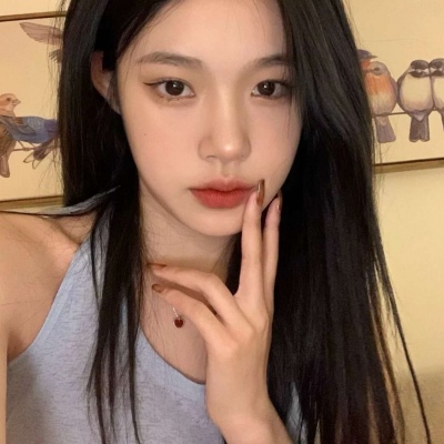 高清好看的2021年酷伤感个人头像女生图片