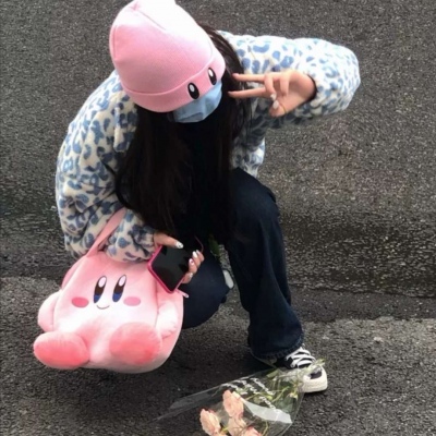 高清好看的2021年酷伤感个人头像女生图片