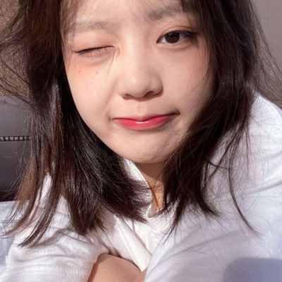 2021最流行漂亮女生卡通头像图片图片