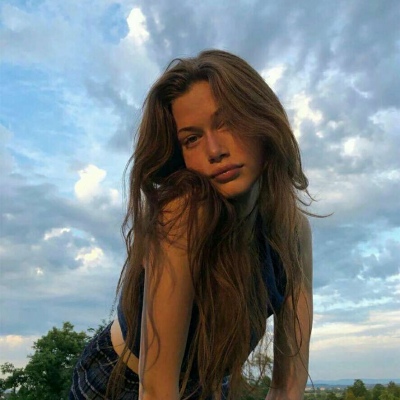 2021欧美头像微信 女生图片