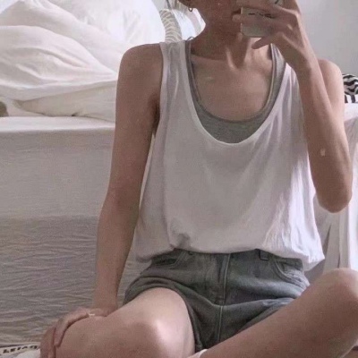 高清性感的女生头像干净好看真人图片