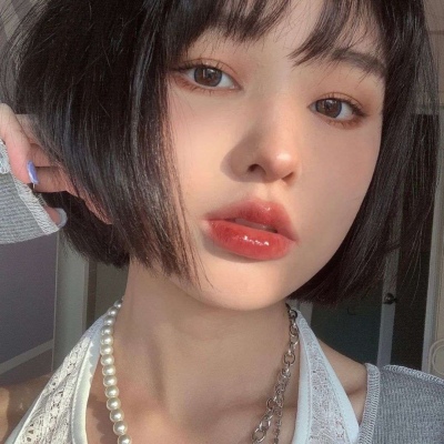 2021女生头像霸气欧美风图片
