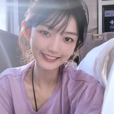 2021女生头像霸气欧美风图片