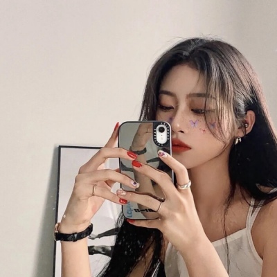 快手头像图片2021最火爆头像女生简单气质高清 成熟图片