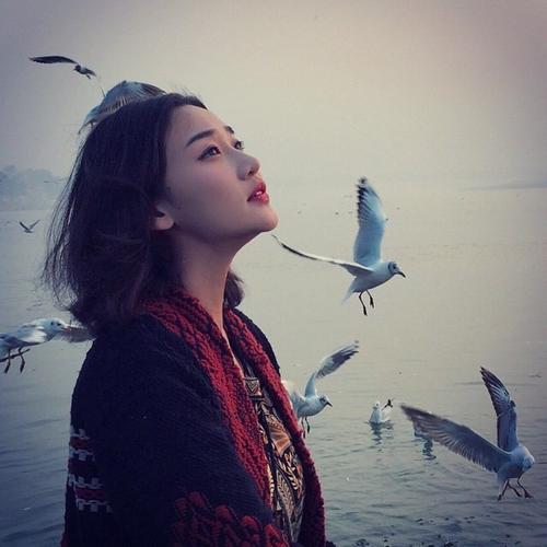 关于心累晚安的图片图片