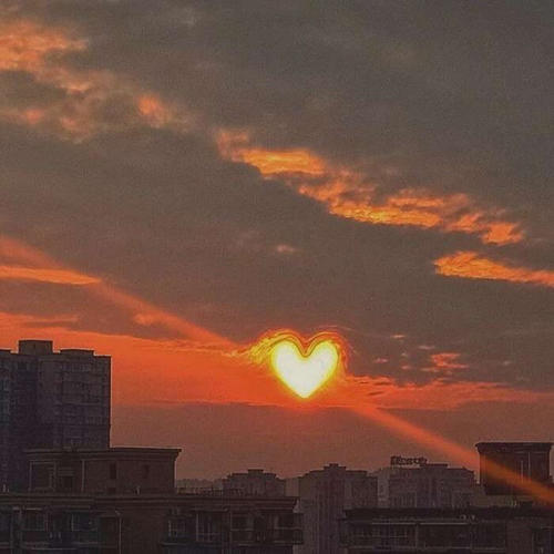 可爱又治愈的晚安句子图片