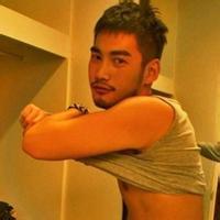 45岁男人头像成熟稳重图片