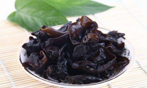 木耳泡多久就不能吃了？木耳的正确泡法及时间图片