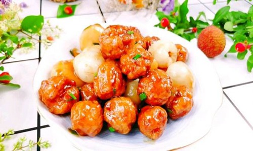 荔枝肉的家常做法，美味诱人的荔枝肉糖醋汁比例怎么调