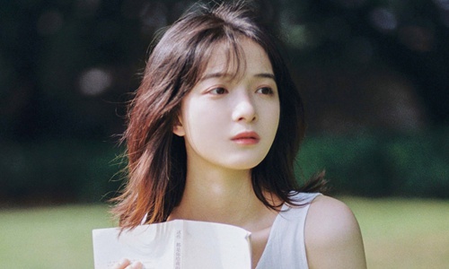 赞美女人漂亮的句子，高情商夸女孩子漂亮图片
