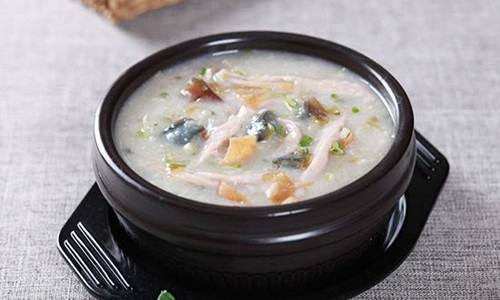 皮蛋瘦肉粥怎么做好吃？掌握这一诀窍做出正宗口味不腥