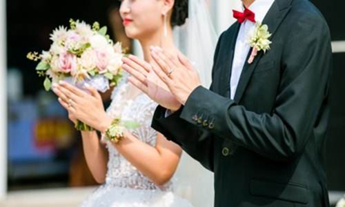 一句简短的结婚祝福语 祝福新人的唯美句子图片