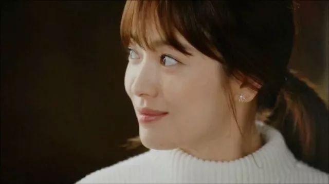女人不狠地位不稳句子图片