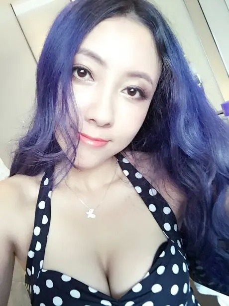 松果儿（闫雪松、松果儿CC、果儿Victoria）图片