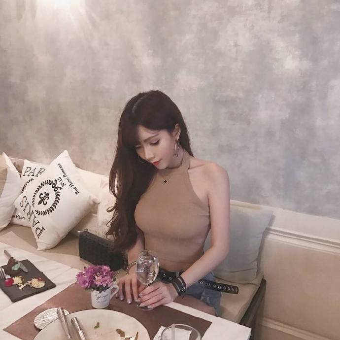 这街拍美女身材，是真心好！​​​​​图片